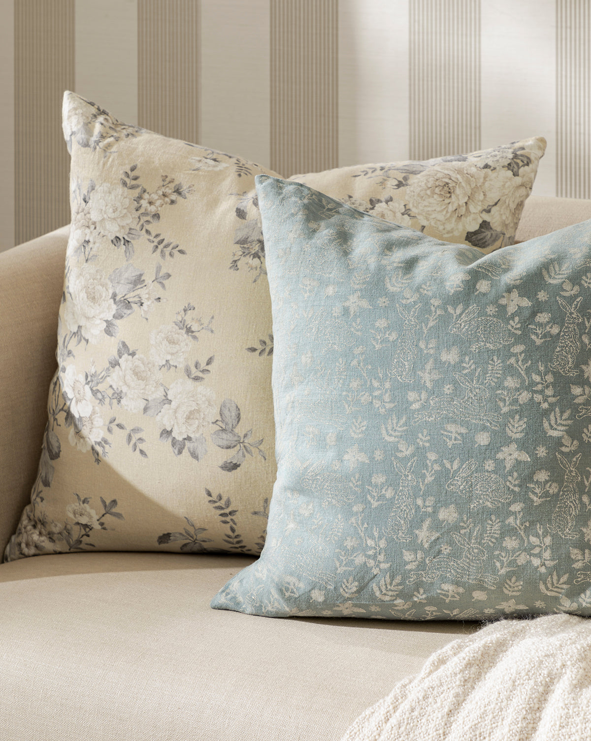 Housse de coussin à imprimé lapin