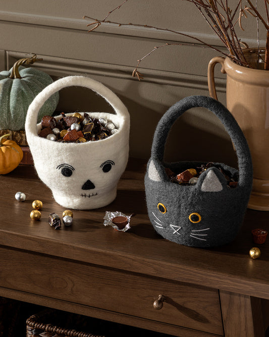 Panier en feutre « Trick or Treat » squelette