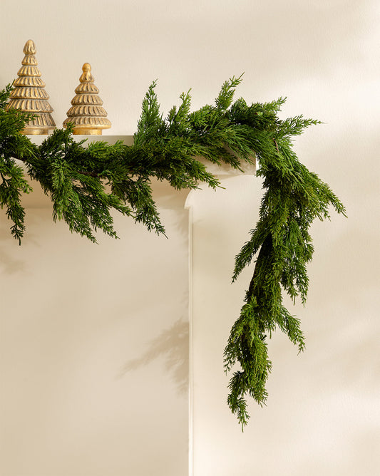 Guirlande artificielle en cèdre de 5 pi