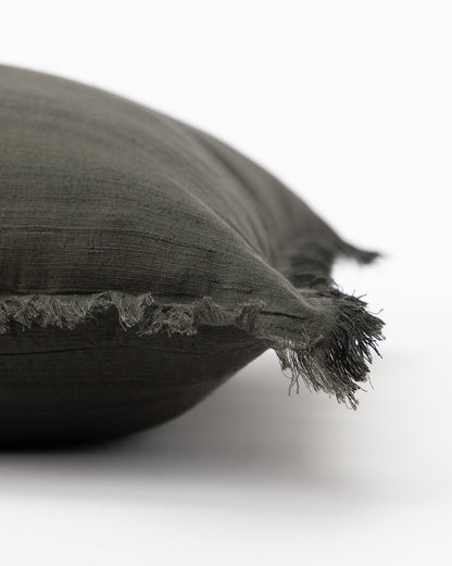 Housse de coussin à franges en soie Abbey