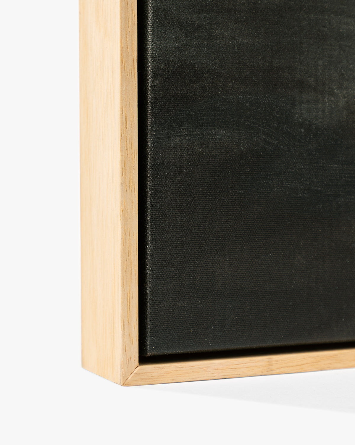 Nuages ​​au-dessus des montagnes