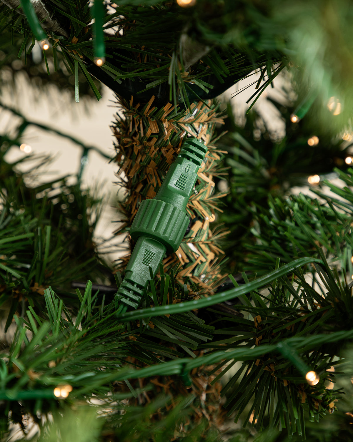 Sapin artificiel pré-éclairé Grandis de 7 pi