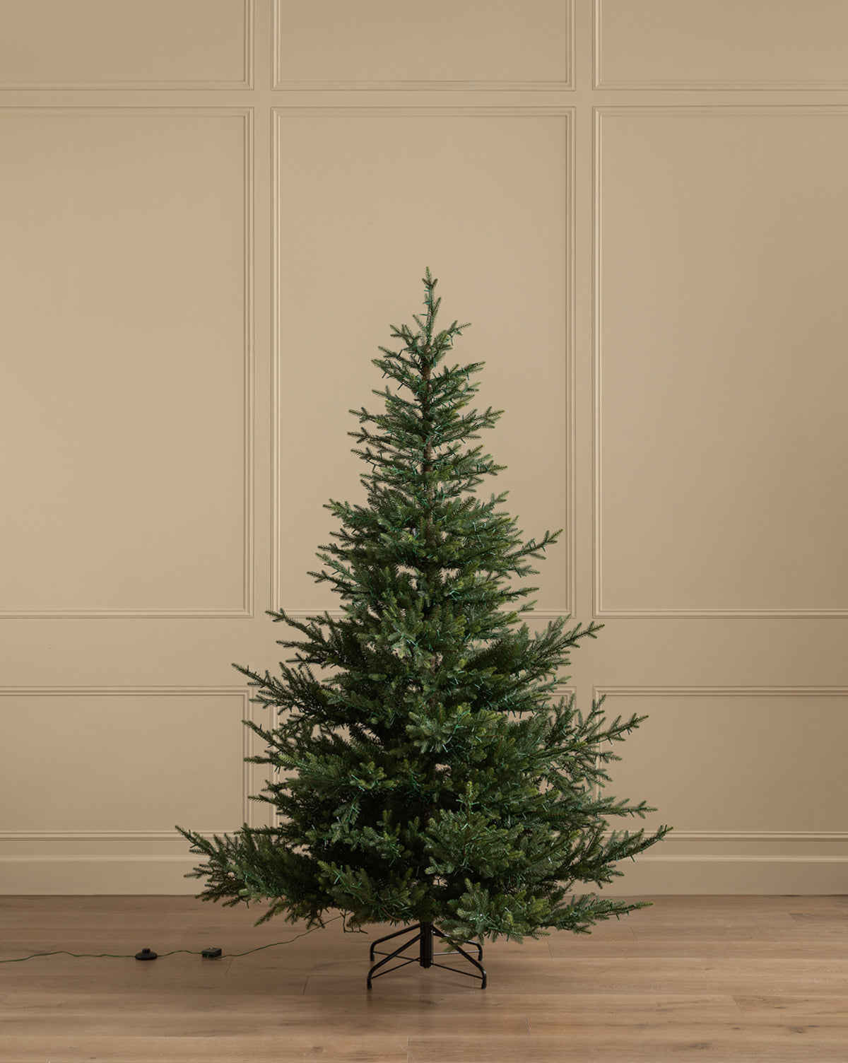 Épicéa de Norvège artificiel pré-éclairé de 7 pi