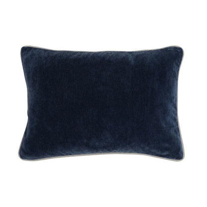 Coussin en velours bleu marine 