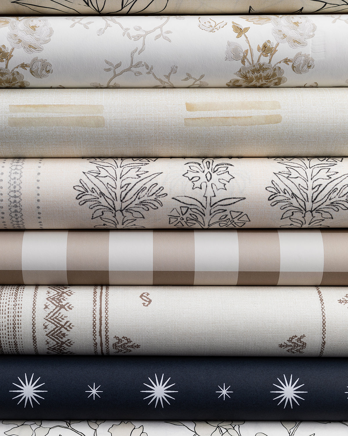 Papier peint à rayures demi-florales