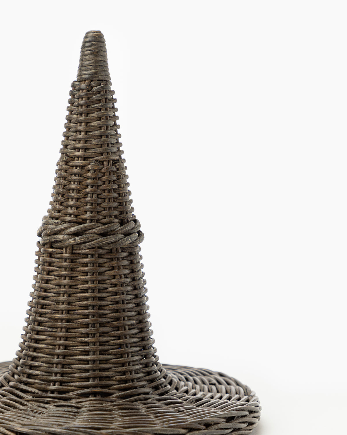 Chapeaux de sorcière en osier (lot de 2)