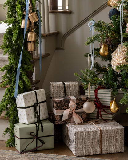 Emballage cadeau floral indien