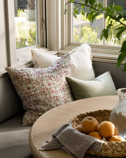 Housse de coussin à franges en soie Abbey